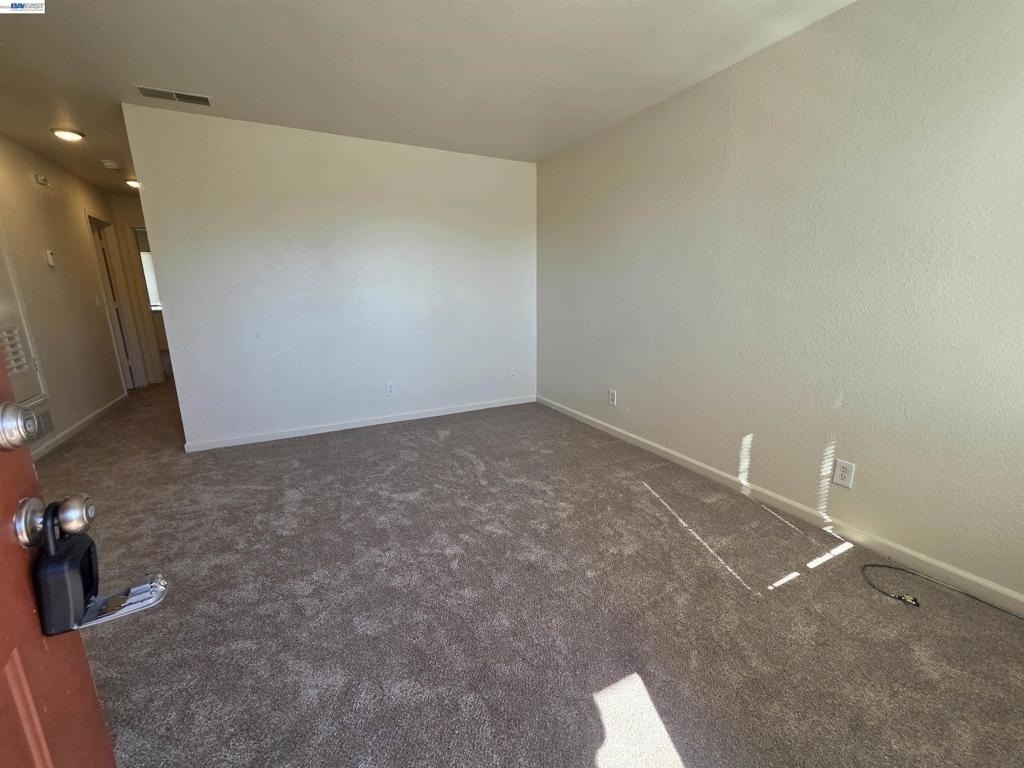 2255 Chestnut St - Photo 1
