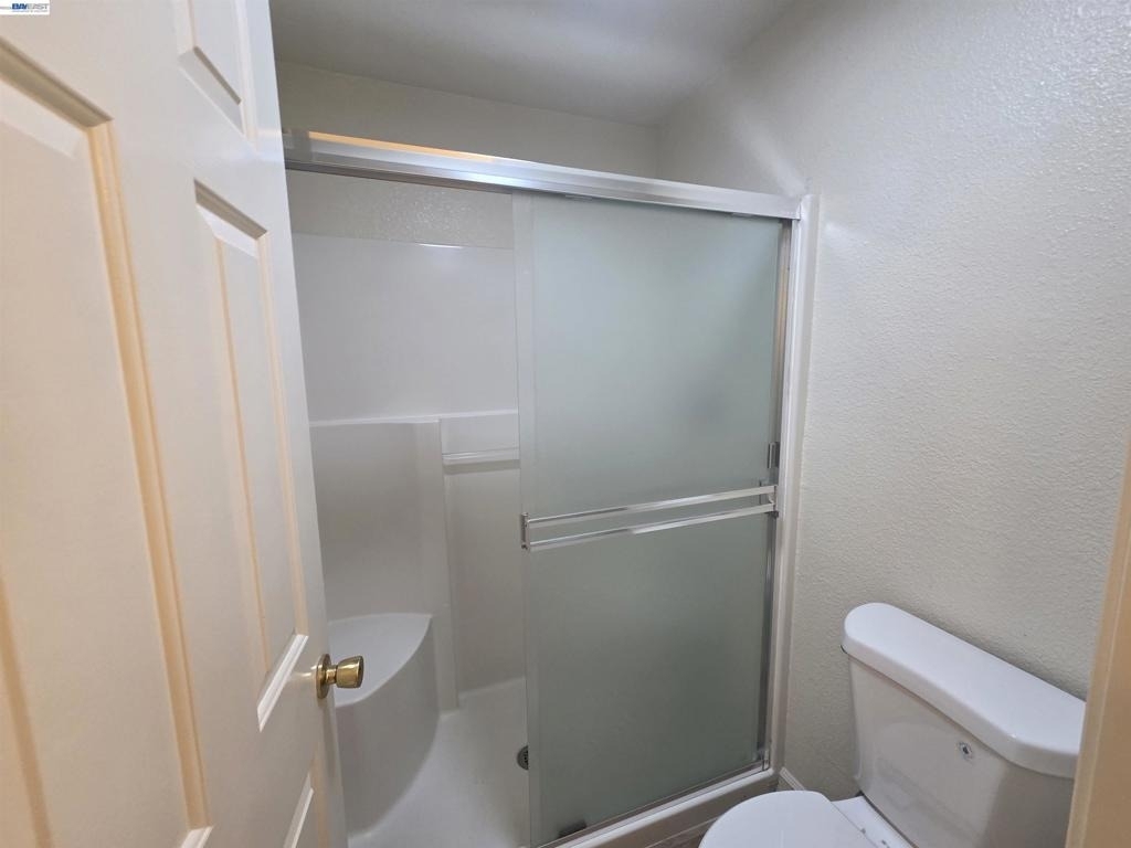2255 Chestnut St - Photo 40