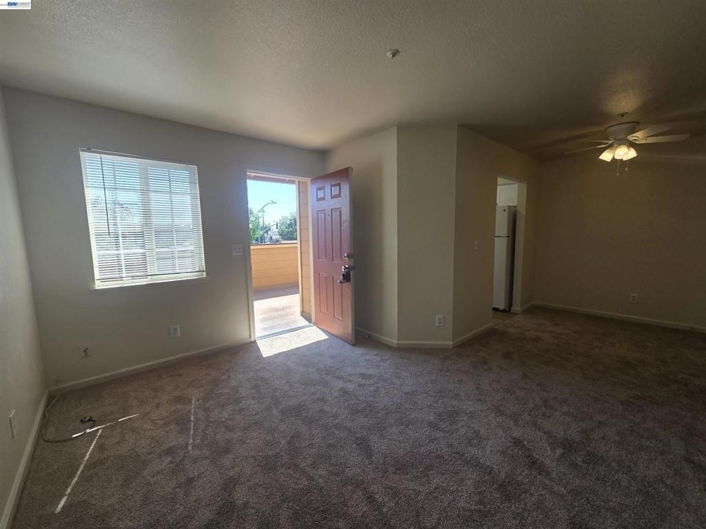 2255 Chestnut St - Photo 23