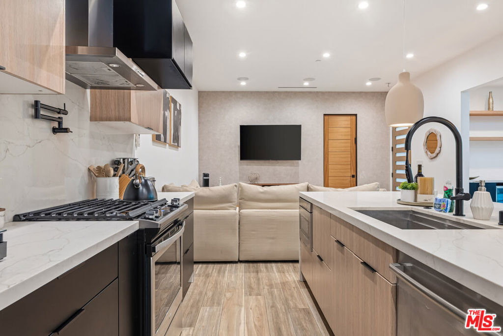 22747 Erwin - Photo 15