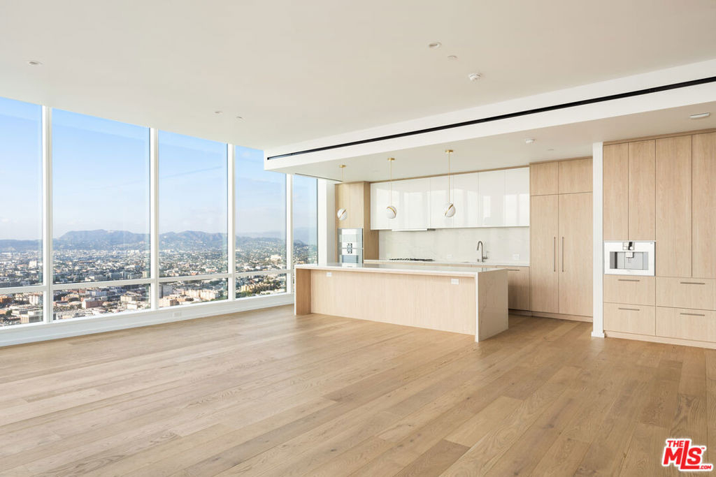 1000 W 8th Street - Photo 9