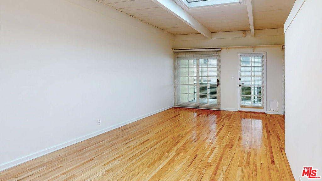 1123 10th Street - Photo 11