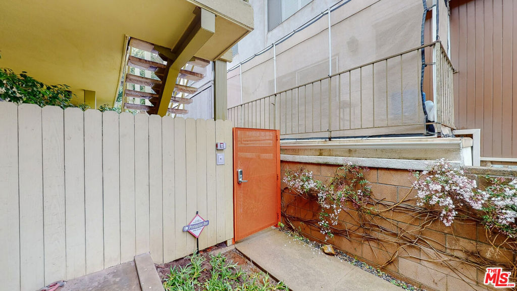 1123 10th Street - Photo 25