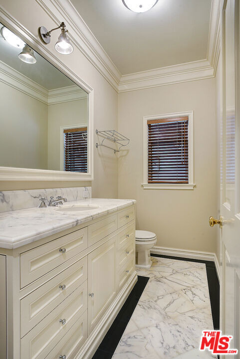 149 S Rodeo Drive - Photo 12