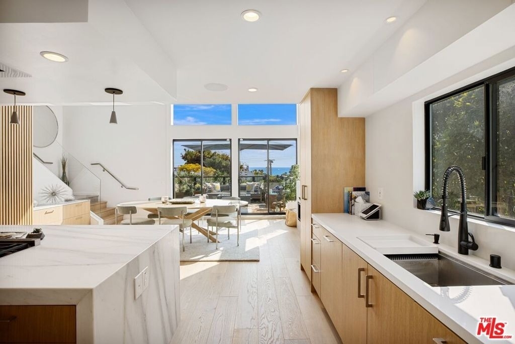 302 Ashland Avenue - Photo 3