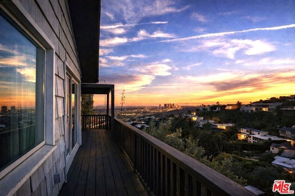 8810 Hollywood Boulevard - Photo 9