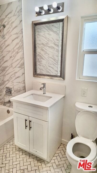 1549 W 224th Street - Photo 5