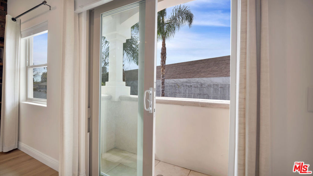 5136 Berryman Avenue - Photo 49