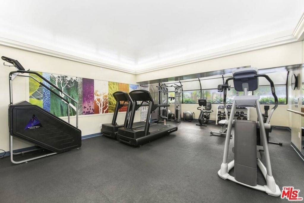 1155 N La Cienega Boulevard - Photo 35