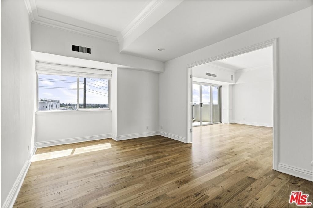 1155 N La Cienega Boulevard - Photo 22