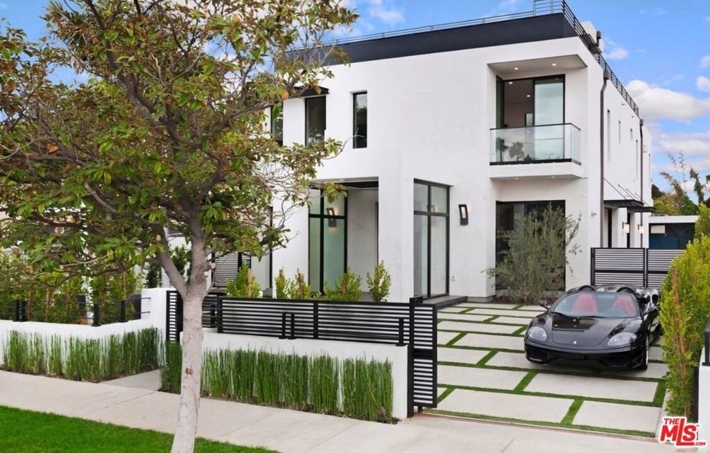 610 N Stanley Avenue - Photo 7