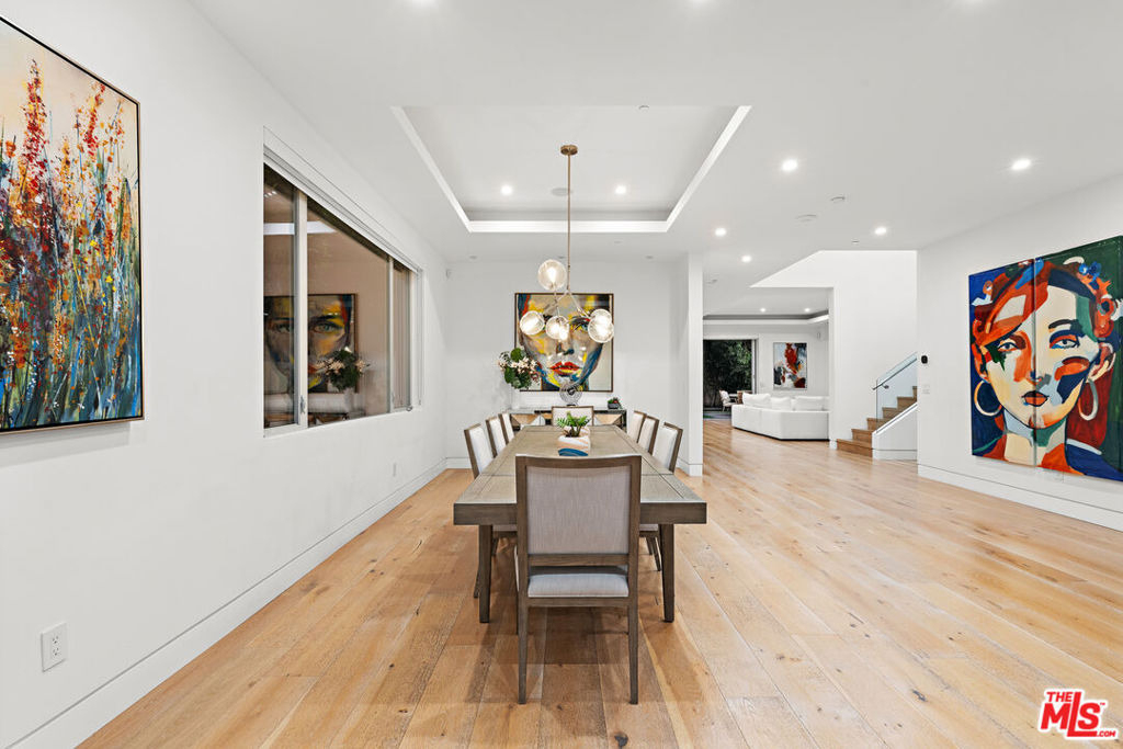 637 N Gardner Street - Photo 14