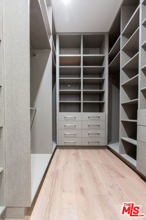 736 N Curson Avenue - Photo 33
