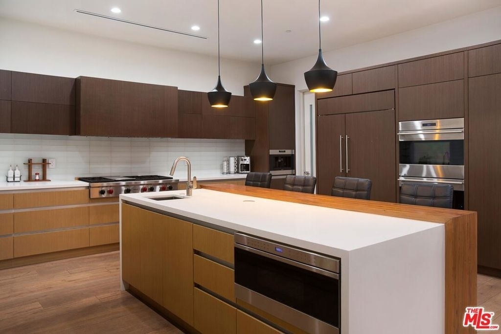 736 N Curson Avenue - Photo 19