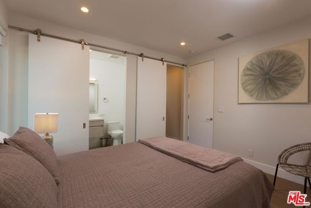721 N Spaulding Avenue - Photo 25