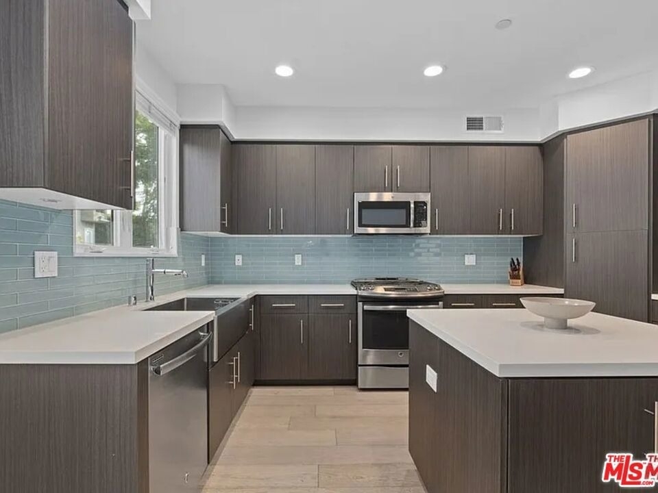 11912 Laurelwood Drive - Photo 16