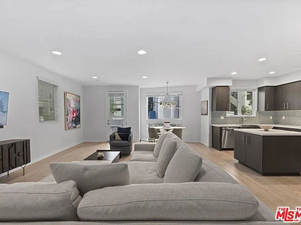 11912 Laurelwood Drive - Photo 9