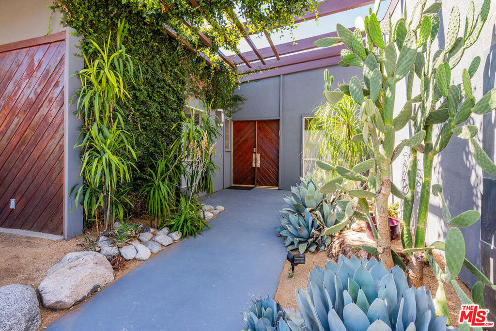 22705 Crespi Street - Photo 1