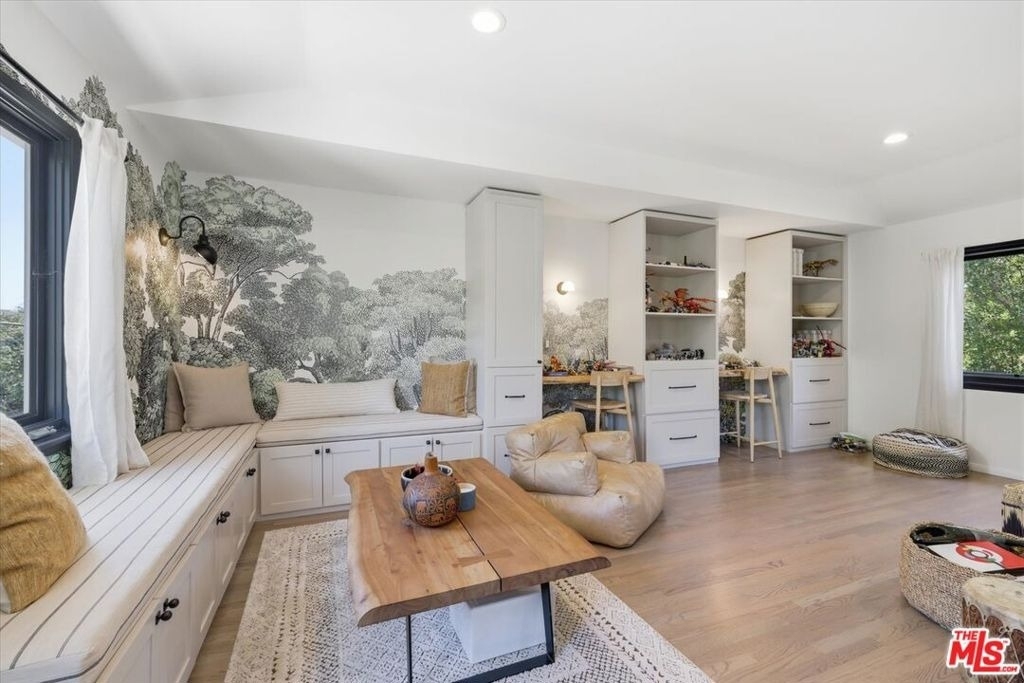 3240 Tilden Avenue - Photo 30
