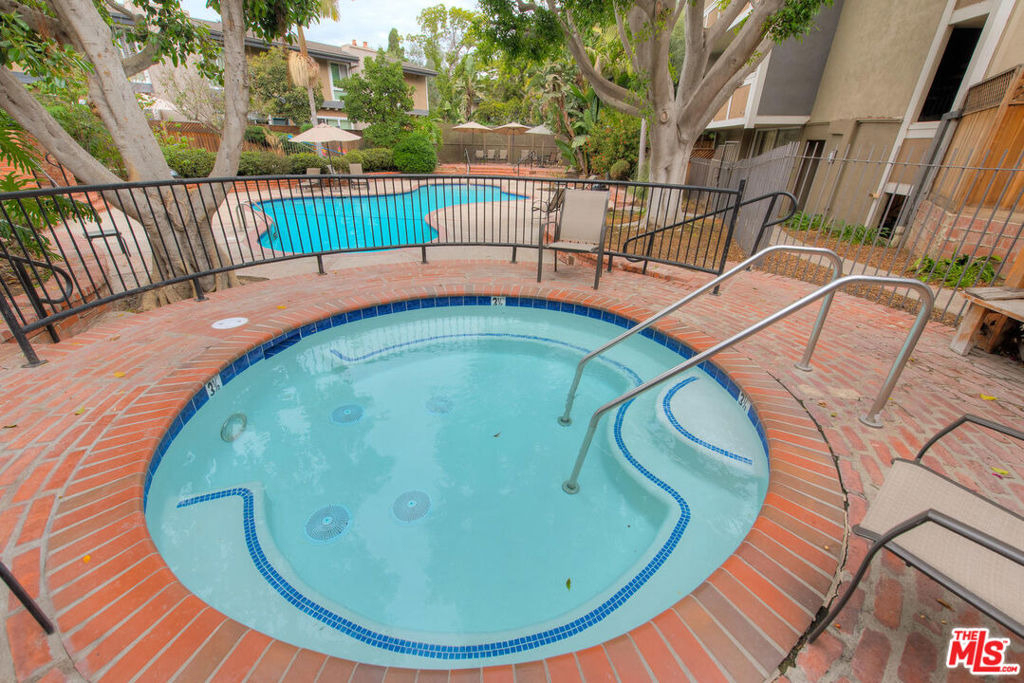 6505 Green Valley Circle - Photo 30