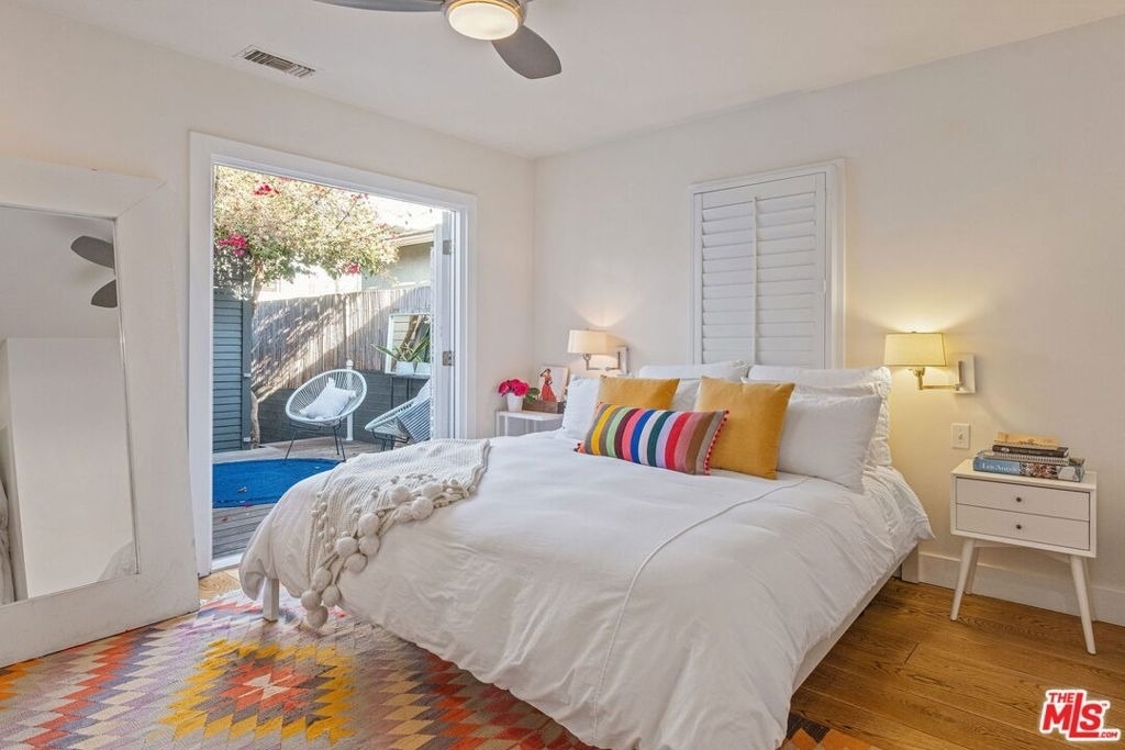 1605 Cabrillo Avenue - Photo 18