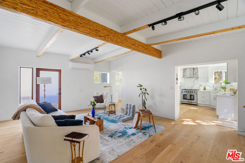 20402 Paradise Lane - Photo 2