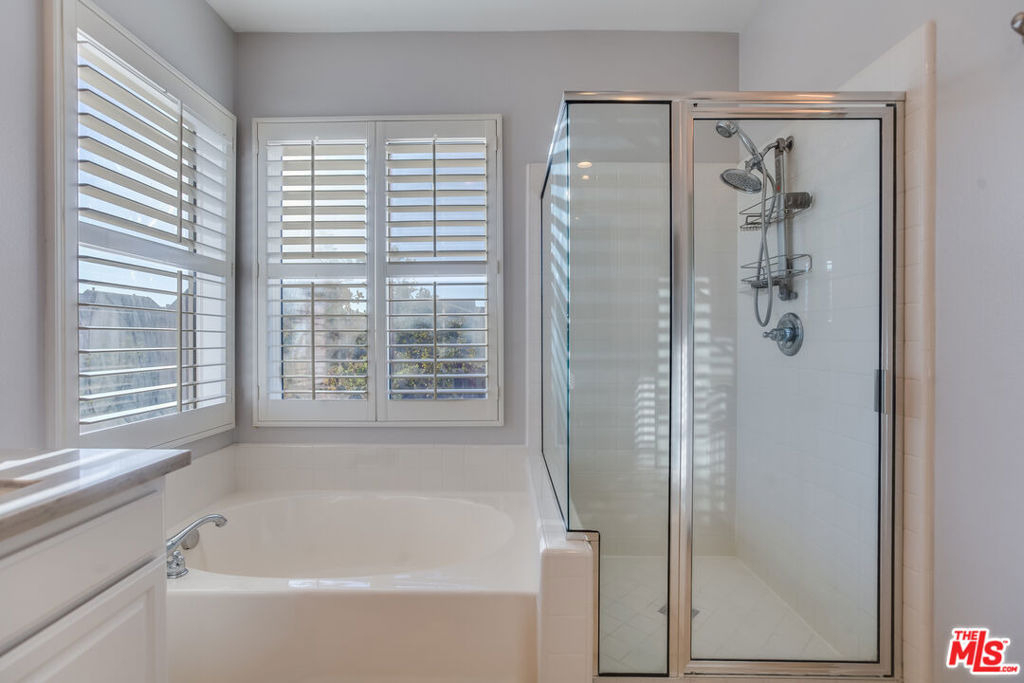 24040 Dandelion Lane - Photo 19