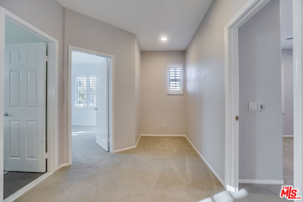 24040 Dandelion Lane - Photo 26