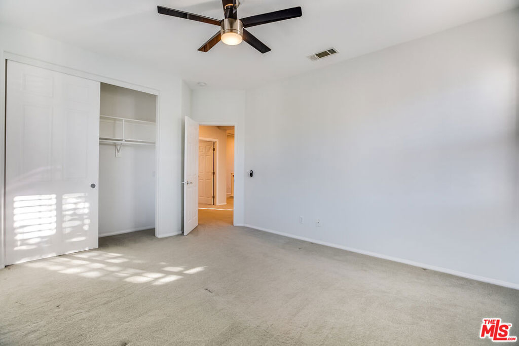 24040 Dandelion Lane - Photo 27