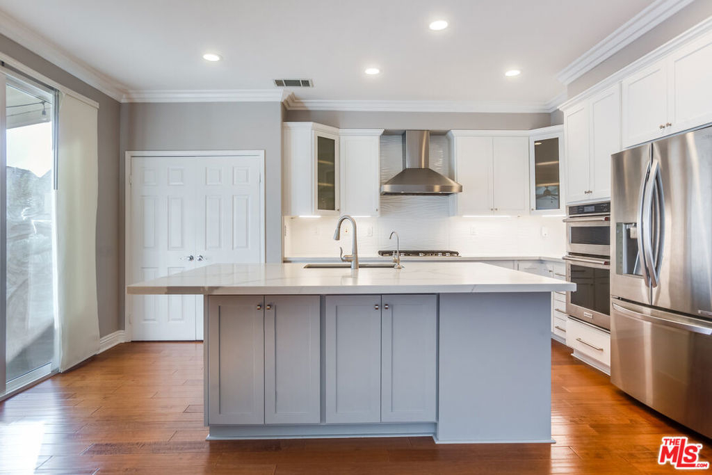 24040 Dandelion Lane - Photo 3