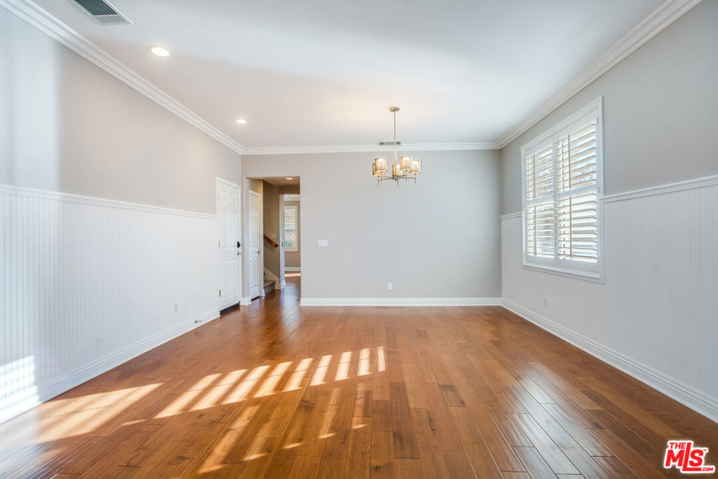 24040 Dandelion Lane - Photo 11