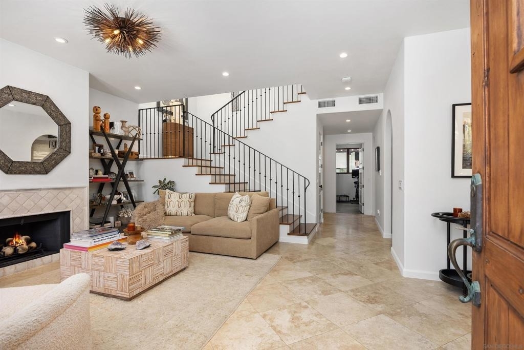 227 Neptune Ave - Photo 4