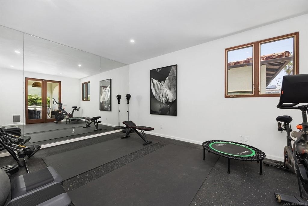 227 Neptune Ave - Photo 15