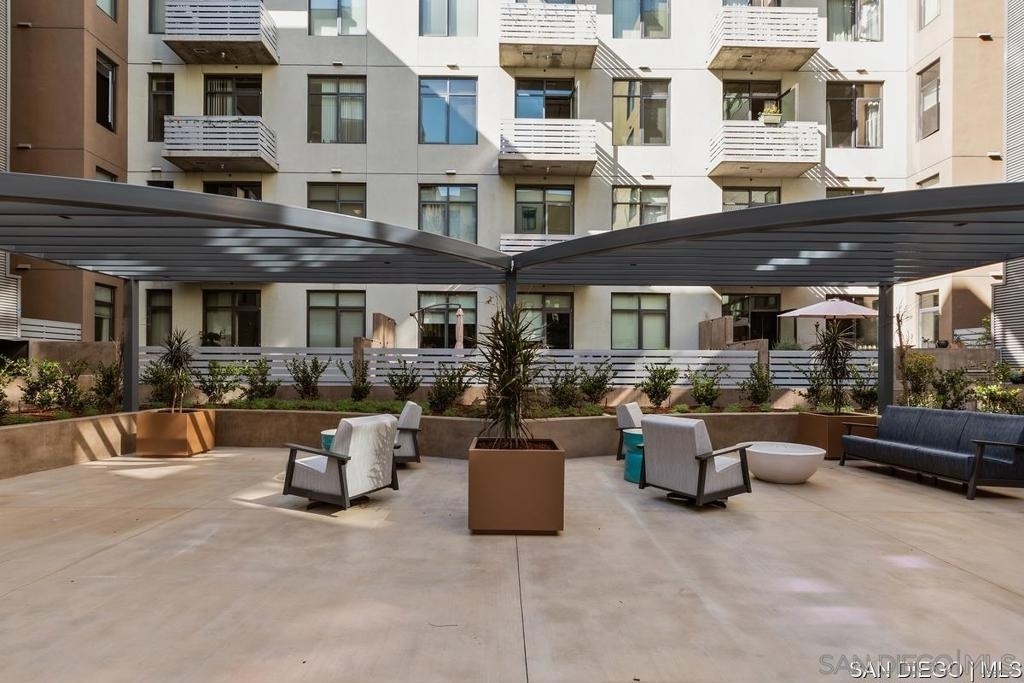1050 Island Ave - Photo 38