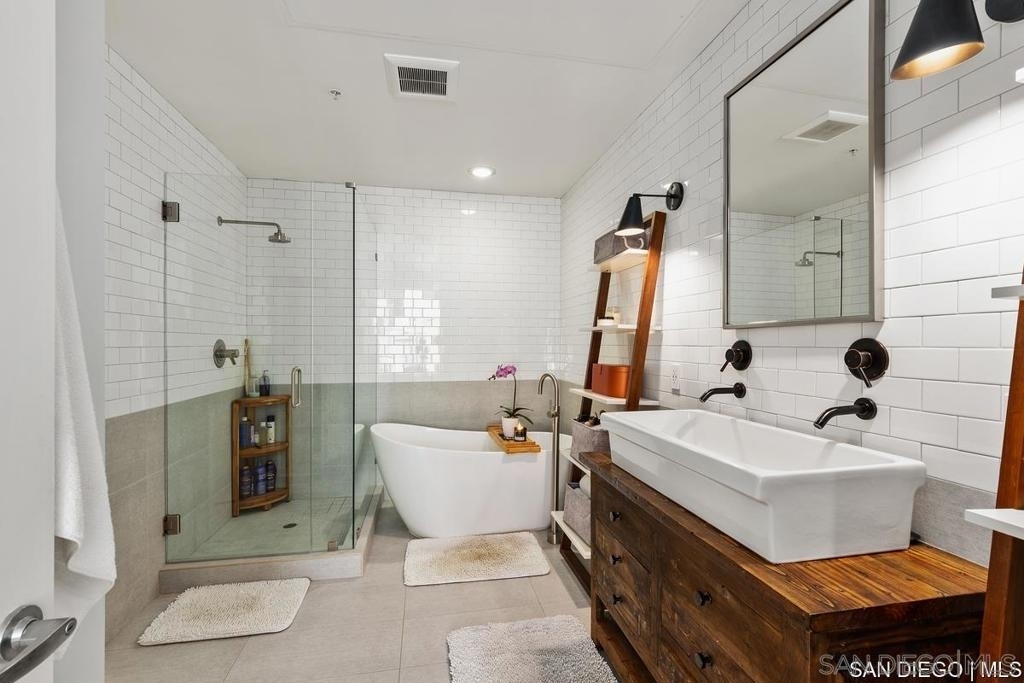 1050 Island Ave - Photo 17