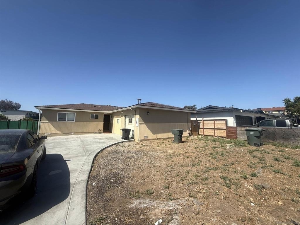 528 Palomar Street - Photo 0