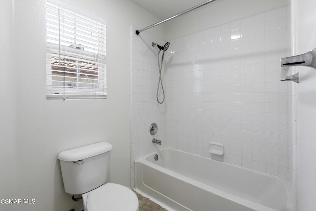2946 Venezia Lane - Photo 26