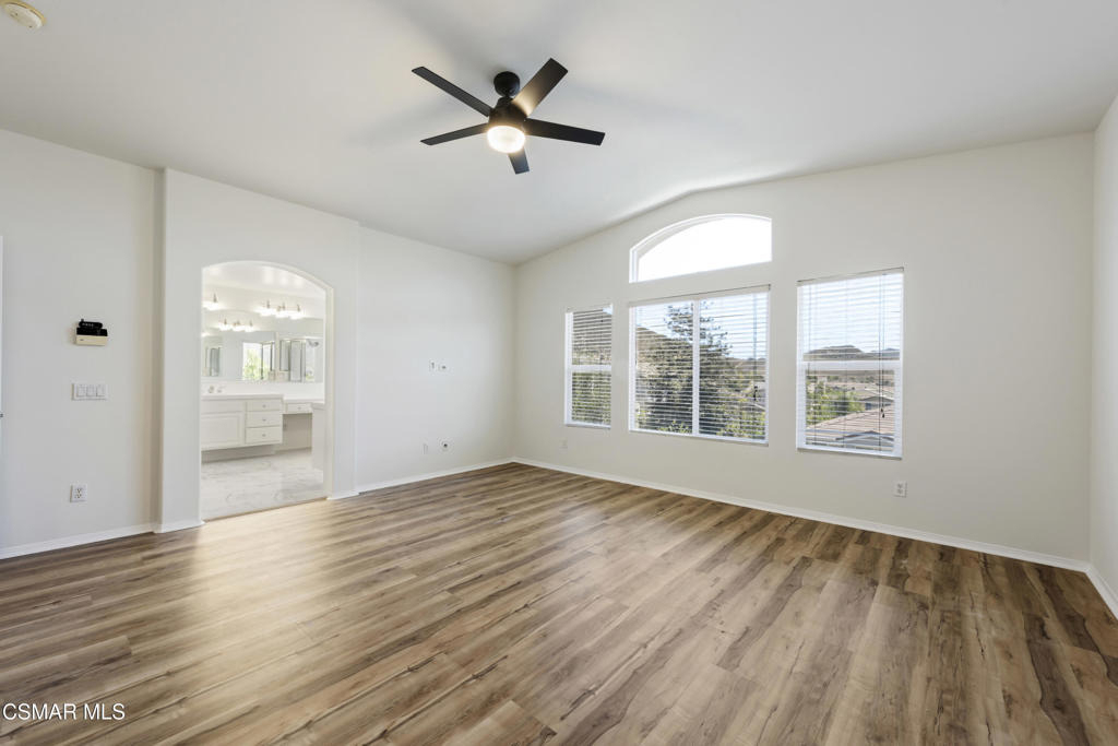 2946 Venezia Lane - Photo 18