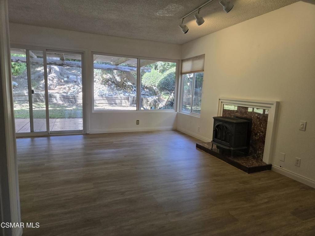 3166 Black Hills Court - Photo 9
