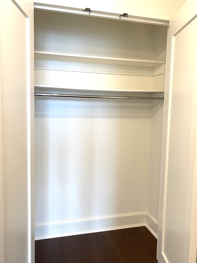 60 Riverside Boulevard - Photo 13