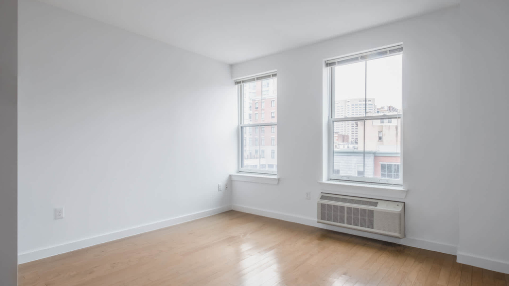 198 Van Vorst St. - Photo 49