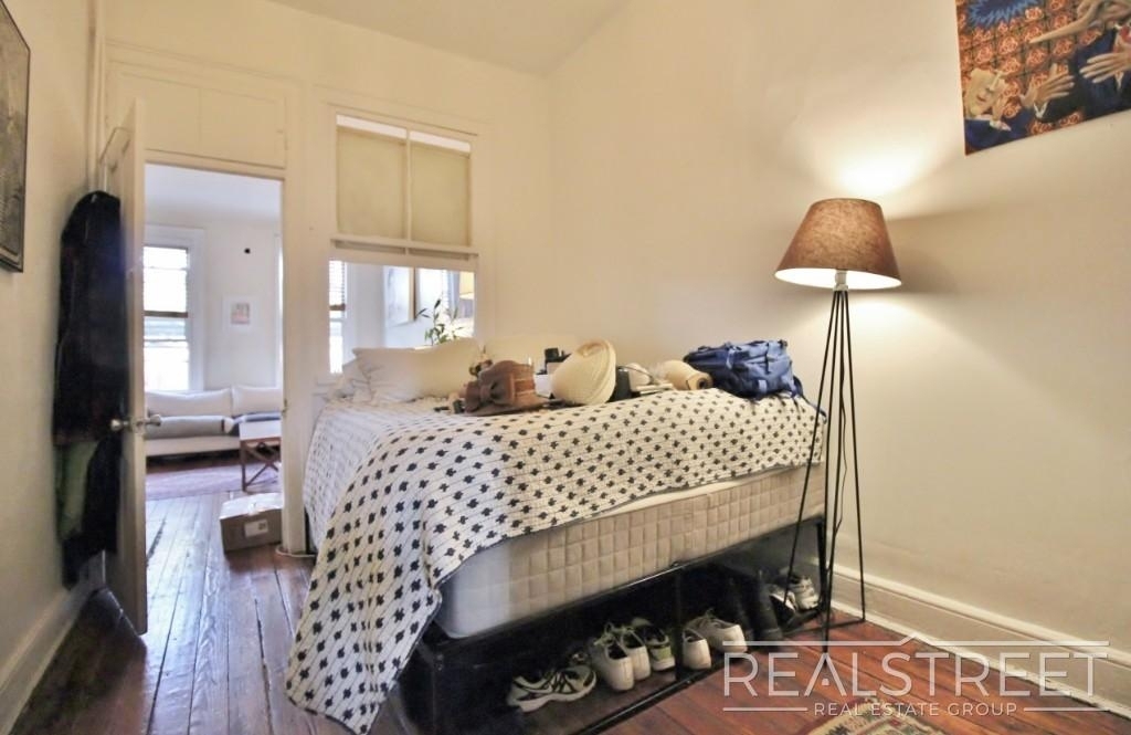 1154 Myrtle Avenue - Photo 6