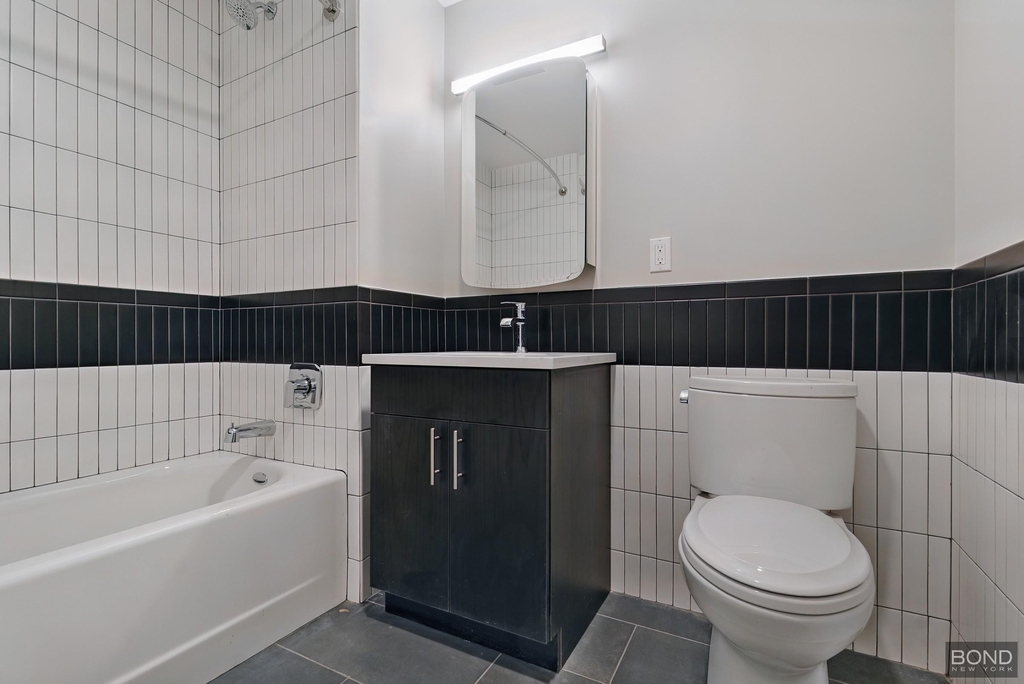 183-03 Hillside Avenue - Photo 16