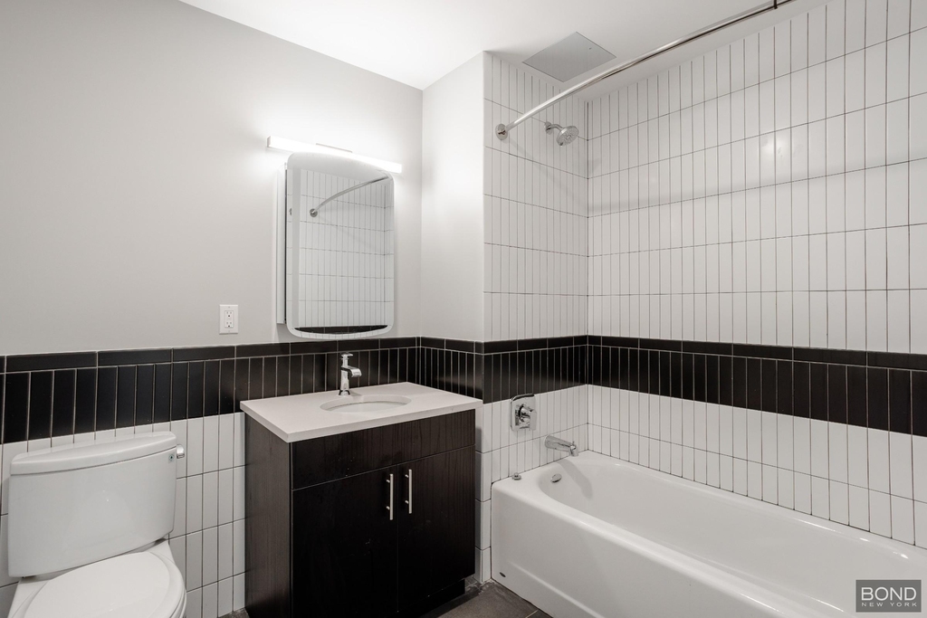 183-03 Hillside Avenue - Photo 9