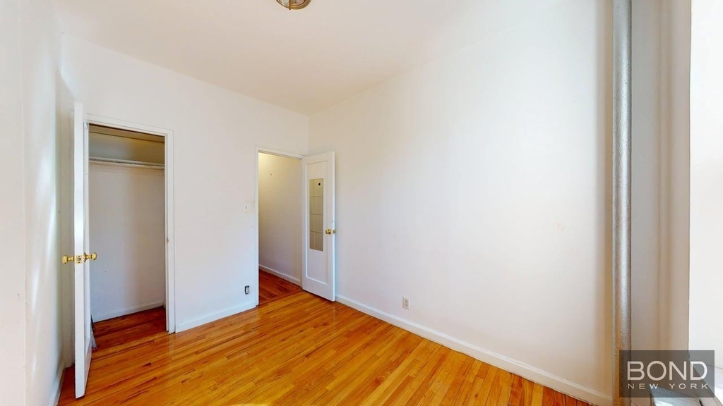 West 83 Street - Photo 4
