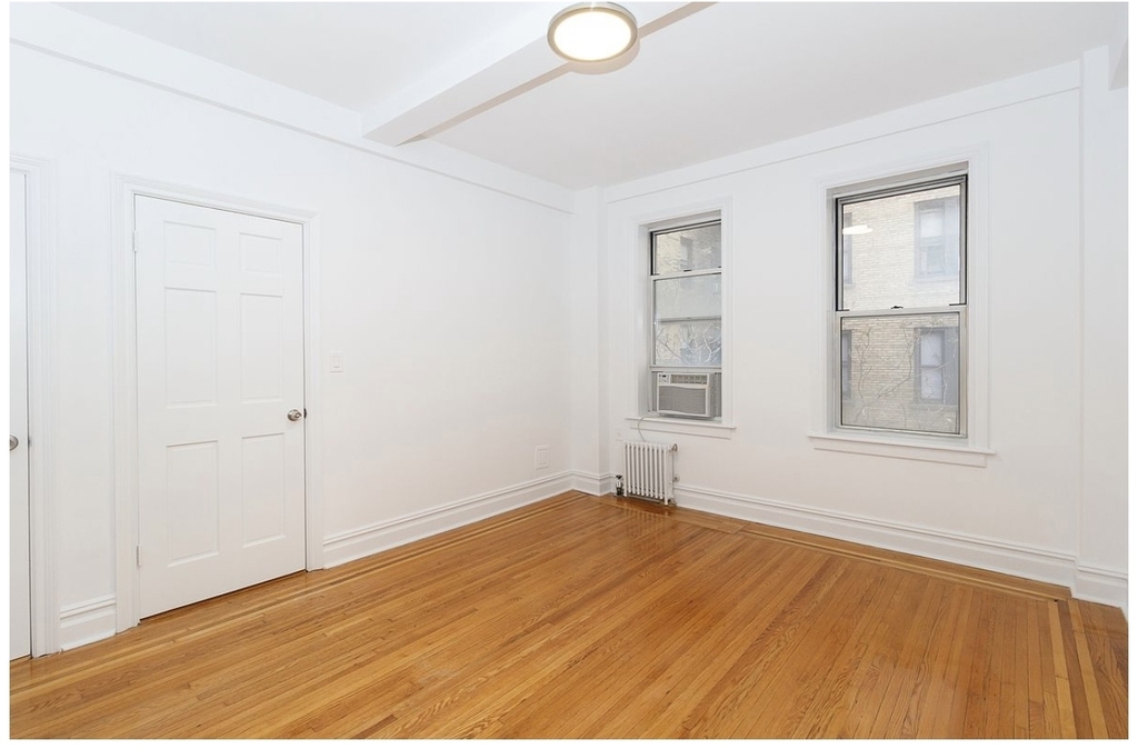 340 W 87th St - Photo 6