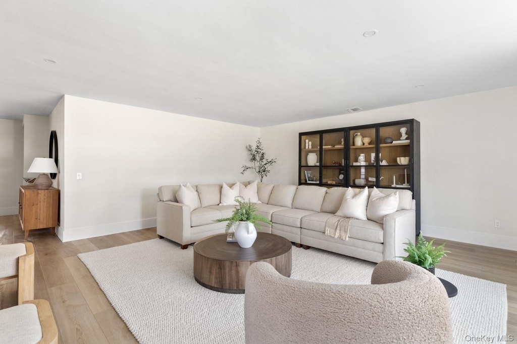 20 Hollywood Place - Photo 6