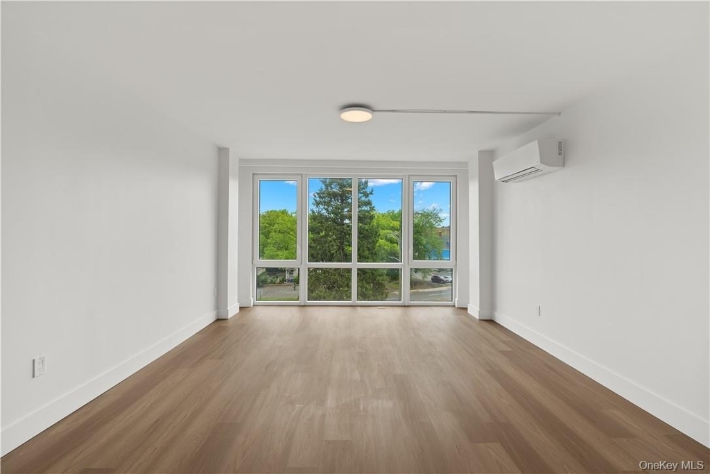 1 Lyon Place - Photo 4