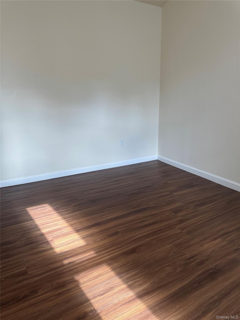 155 Main Street - Photo 3