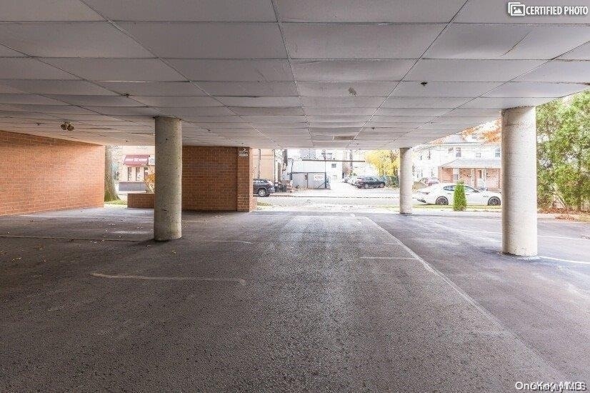 205 Mineola Boulevard - Photo 26